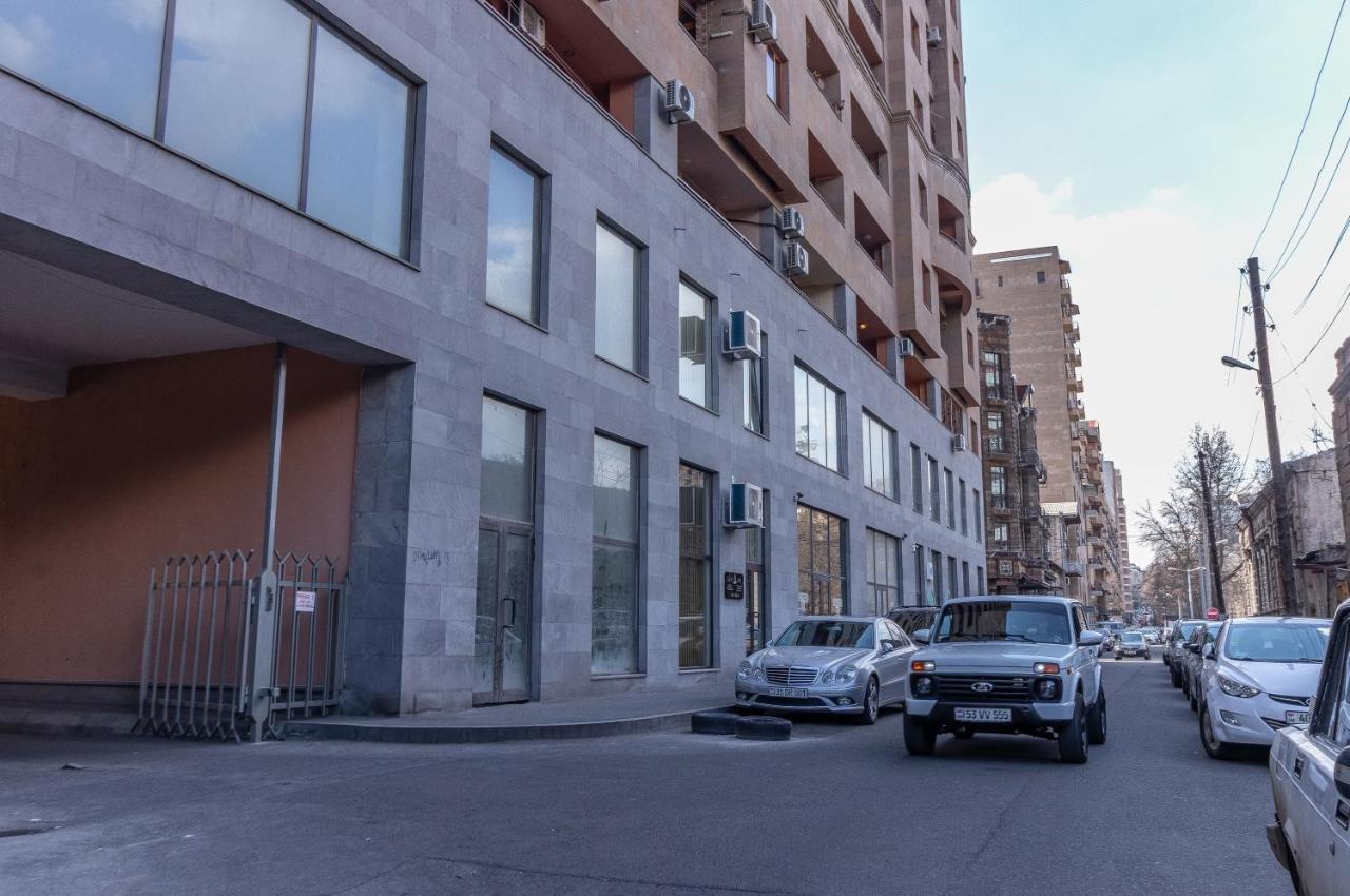 Stay Inn Apartments At Buzand 13 Street Yerevan Exterior photo